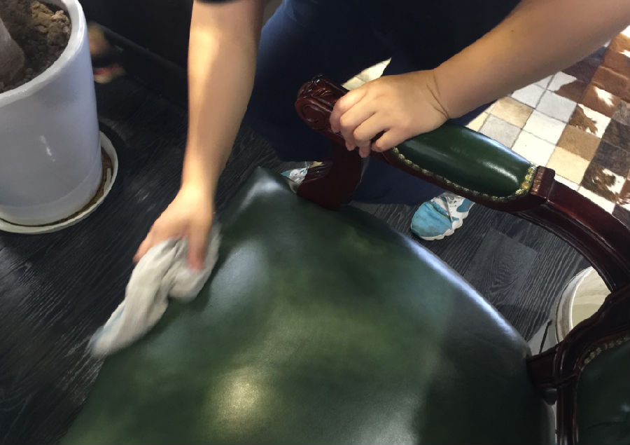 梨树区家具清洗案例